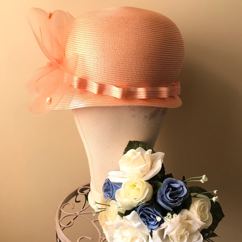 Brand New Round Peach Hat - Picture 4 of 6